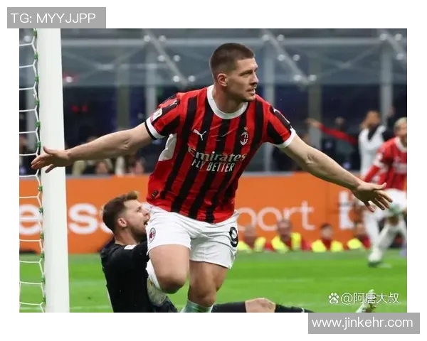 越狱的足球明星究竟是谁他背后的故事引发了怎样的关注与讨论