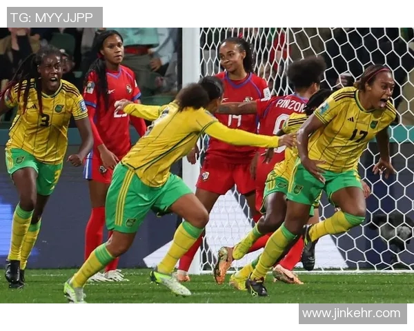 巴西女足与牙买加女足精彩对决直播全程回顾与分析 巴西女足与牙买加女足精彩对决直播全程回顾与分析