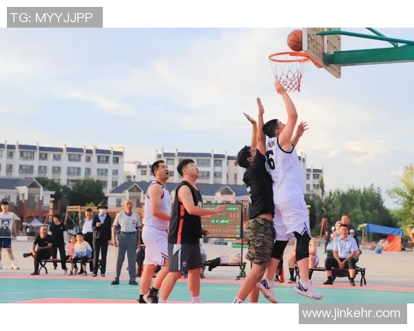 新疆对决广东1935直播精彩赛事不容错过共同见证篮球盛宴